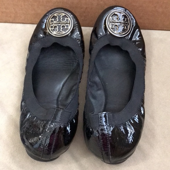 TORY BURCH BLACK FLATS SIZE 7 US - Picture 4 of 7